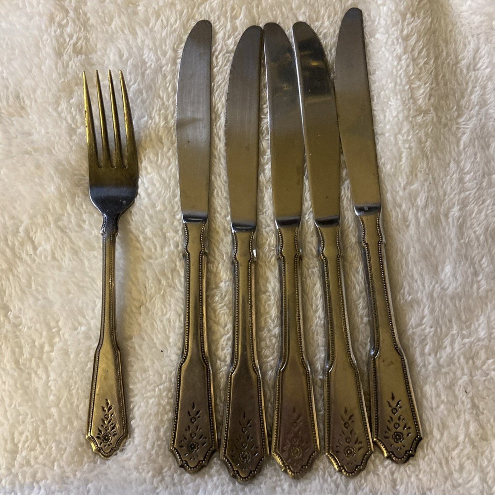 Norcrest Brentwood 1 Fork 5 Knives Rogers Co Stainless Flatware SR 6 5/8" SR Vtg